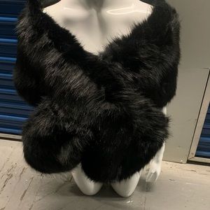 Black faux fur wrap